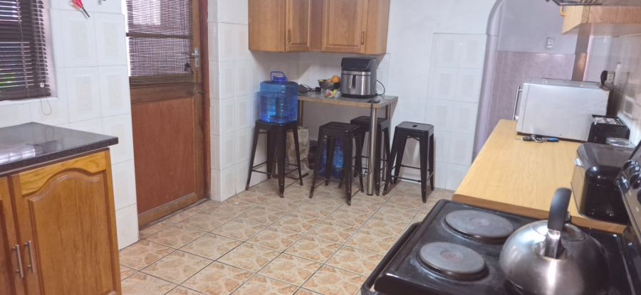 To Let 2 Bedroom Property for Rent in Belthorn Estate Western Cape